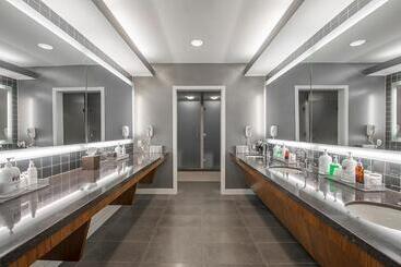 Cooper Hotel Conference Center & Spa
