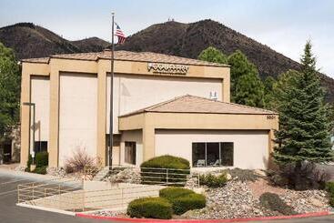 هتل Country Inn & Suites By Radisson, Flagstaff, Az