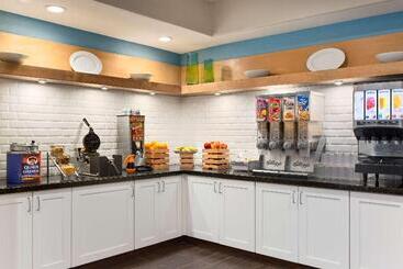 هتل Country Inn & Suites By Radisson, Flagstaff, Az