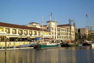 هتل Delamar Greenwich Harbor