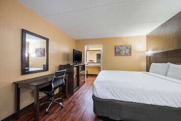 هتل Econo Lodge