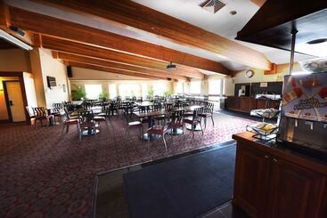 هتل Hamilton Inn Select Beachfront Mackinaw City