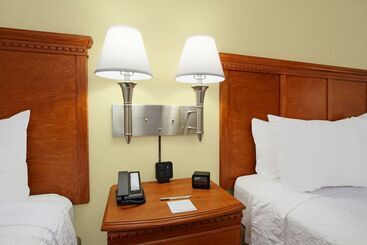 호텔 Hampton Inn Ashtabula