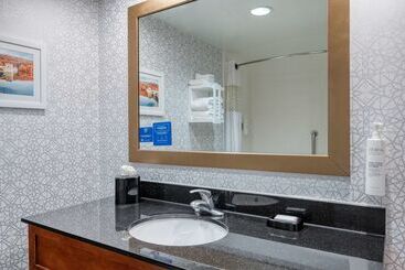 هتل Hampton Inn Baltimore/white Marsh