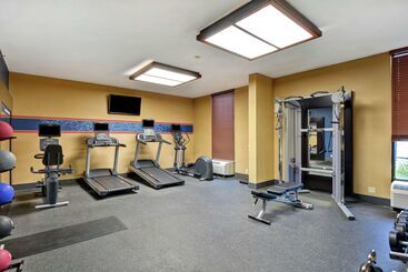 هتل Hampton Inn Beckley