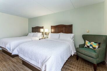 هتل Hampton Inn Boston/peabody