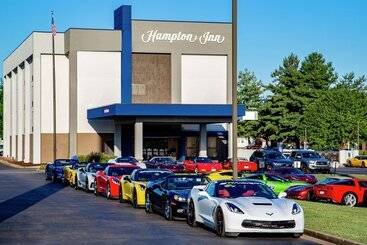 هتل Hampton Inn By Hilton Bowling Green