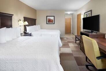 هتل Hampton Inn Dallasirvinglas Colinas