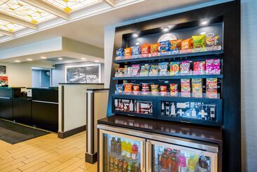 Отель Hampton Inn Dover
