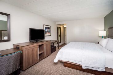 Отель Hampton Inn Dover