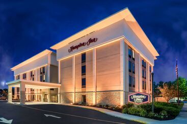Отель Hampton Inn Dover