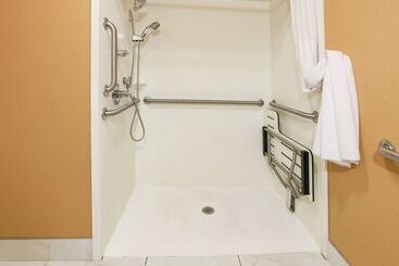 هتل Hampton Inn Elizabethtown Ky