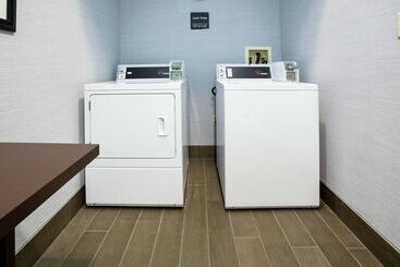 هتل Hampton Inn Elizabethtown Ky