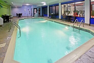 هتل Hampton Inn Elizabethtown Ky