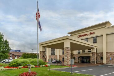 هتل Hampton Inn Elkhart In