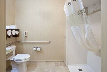هتل Hampton Inn Elkhart In