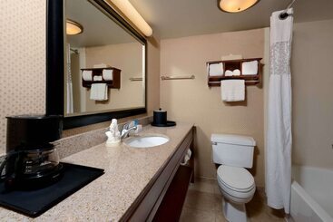 هتل Hampton Inn Fayetteville Fort Liberty