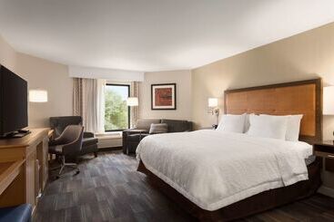 هتل Hampton Inn Fort Smith