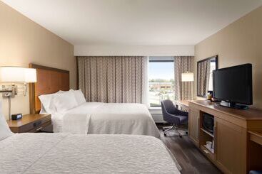 هتل Hampton Inn Fort Smith