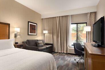هتل Hampton Inn Fort Smith