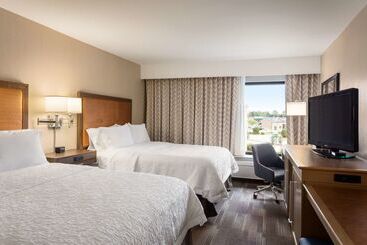 هتل Hampton Inn Fort Smith