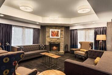 هتل Hampton Inn Fort Smith
