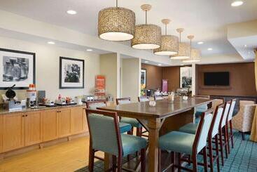 هتل Hampton Inn Fort Worth Southwest Cityview