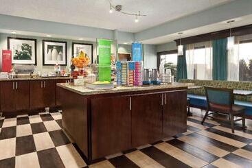هتل Hampton Inn Houstonnorthwest