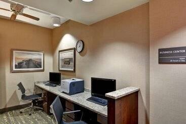 هتل Hampton Inn Jacksonvilledowntowni95