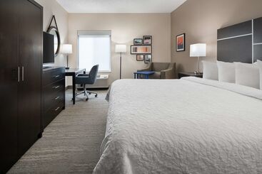 هتل Hampton Inn Loveland