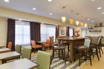 هتل Hampton Inn Lubbock
