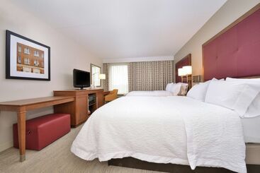 هتل Hampton Inn Martinsburg