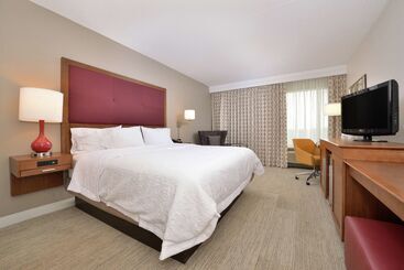 هتل Hampton Inn Martinsburg