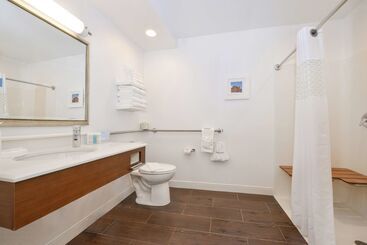 هتل Hampton Inn Martinsburg