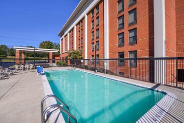 هتل Hampton Inn Martinsburg