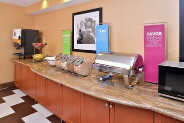 هتل Hampton Inn Martinsburg