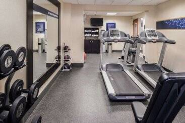 هتل Hampton Inn Martinsburg