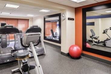 هتل Hampton Inn Martinsburg