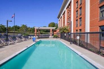 هتل Hampton Inn Martinsburg