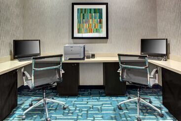 هتل Hampton Inn Miami Coconut Grove/coral Gables