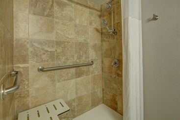 هتل Hampton Inn Miami Coconut Grove/coral Gables