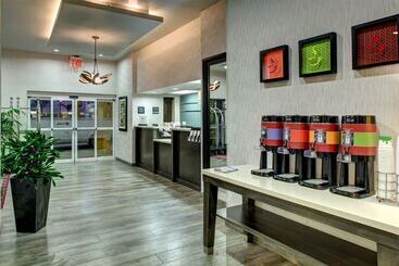 هتل Hampton Inn Miami Coconut Grove/coral Gables