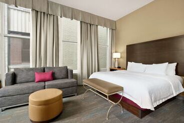 هتل Hampton Inn & Suites New Orleans Downtown