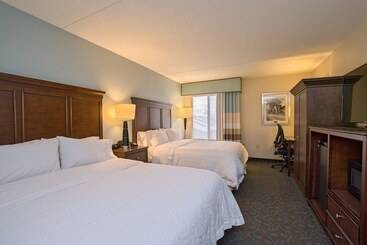Szálloda Hampton Inn Portsmouth Central