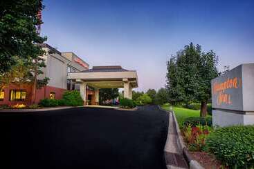 هتل Hampton Inn Raleigh Garner