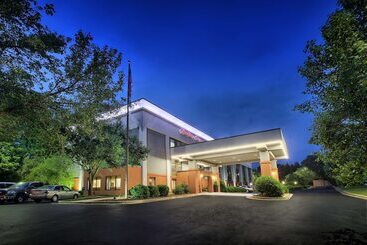 هتل Hampton Inn Raleigh Garner