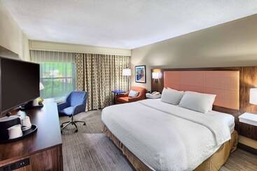 هتل Hampton Inn Raleigh Garner
