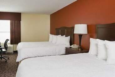 هتل Hampton Inn San Angelo
