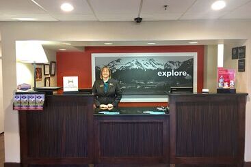 هتل Hampton Inn Sevierville