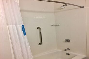 هتل Hampton Inn Sevierville